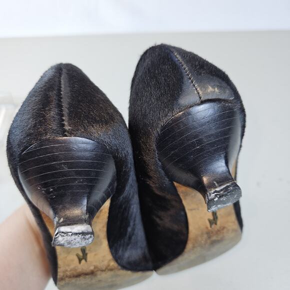 Vintage J Vincent Kitten Heel Shoe Black Calf Hair Womens 6.5 Medallion Dressy - Picture 7 of 16